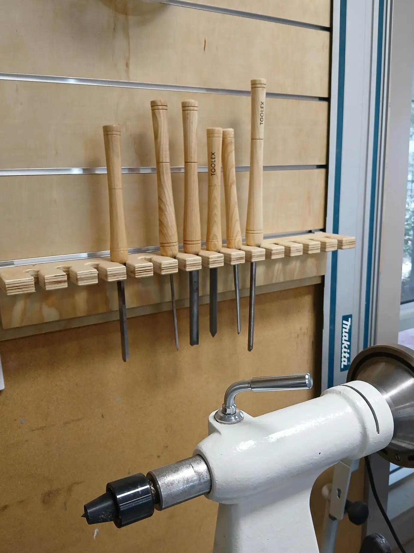Wood lathe tool storage board