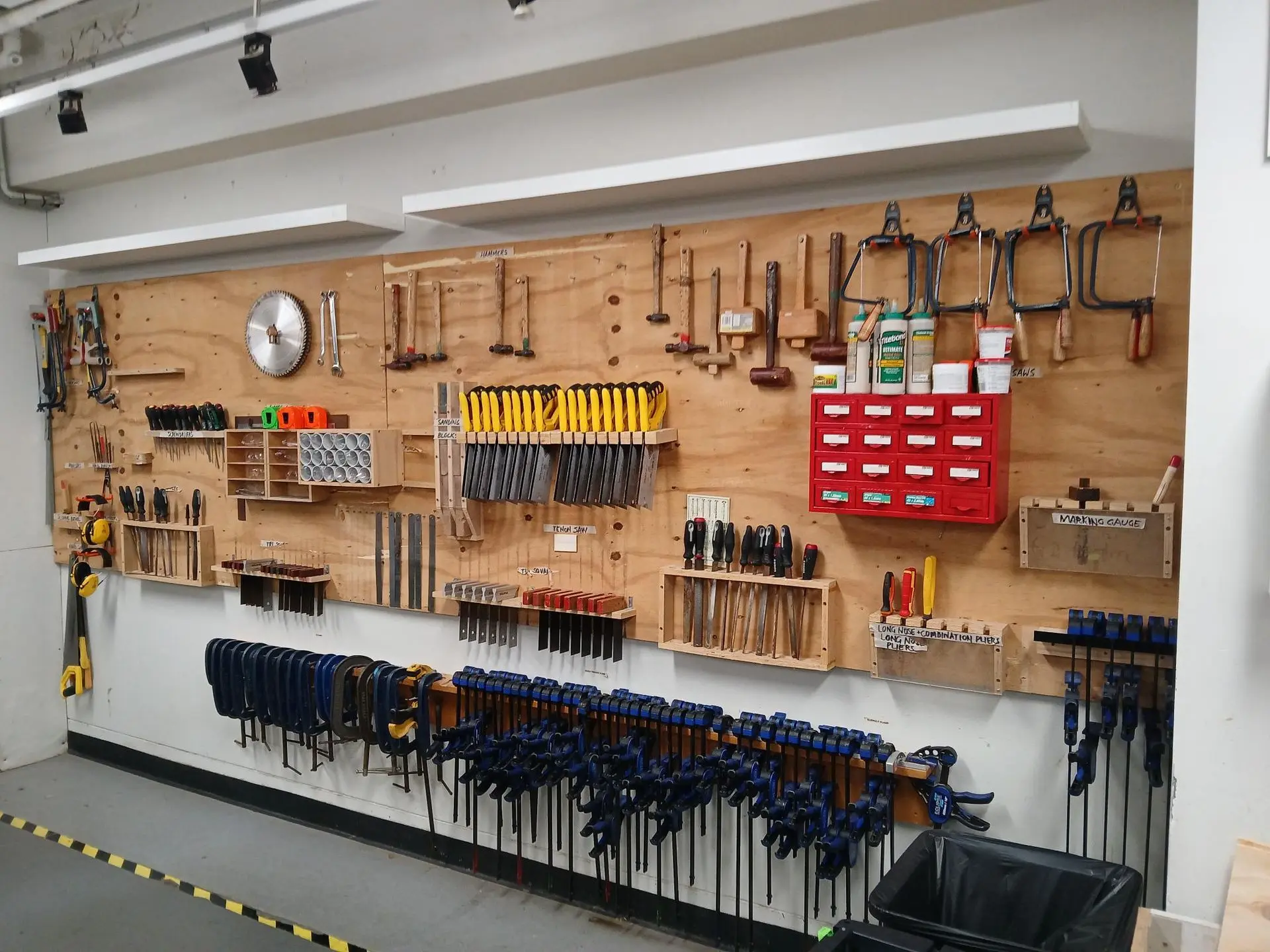 Organised tool board