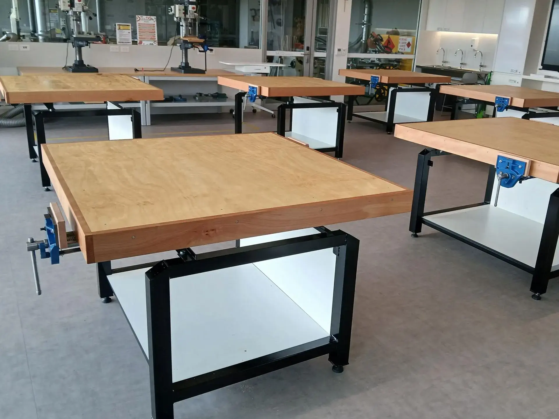 Noxx Workbenches setup