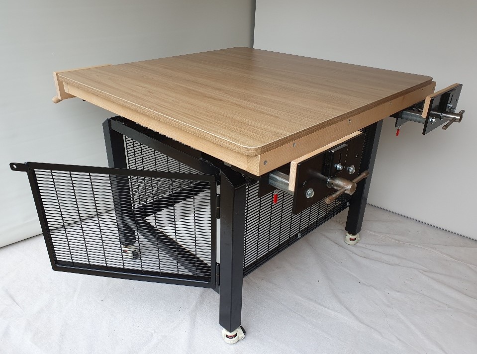 Noxx under bench Lockable storage Cage option