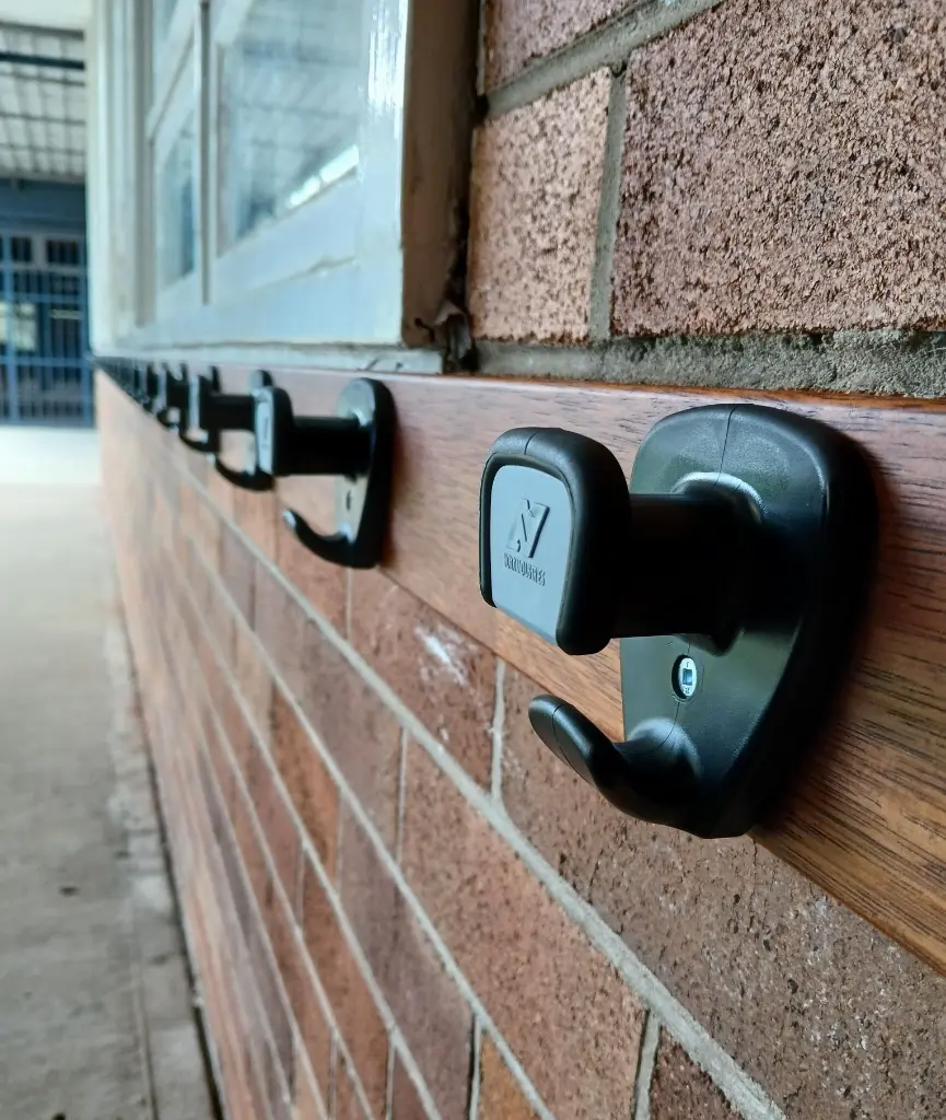 Buddy Bag hook install.webp